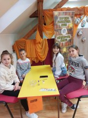 Biblio igre 7.jpg Biblio igre 7.jpg